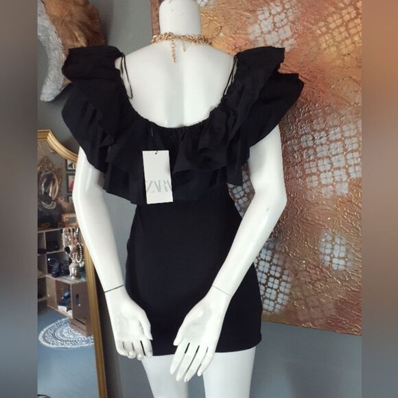 Zara NWT 100% Cotton Elegant Black Ruffled Mini Dress - Picture 4 of 10